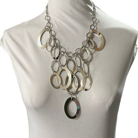 Silver Bubble Oval Cascade Necklace and Earring Set - Picture 3 of 14